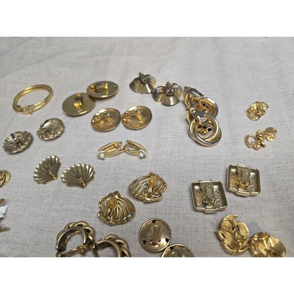 Lot 36 Gold & Silver Tone Clip On Earrings Chunky Pearl Hoop Rhinestone Vintage - Picture 7 of 12